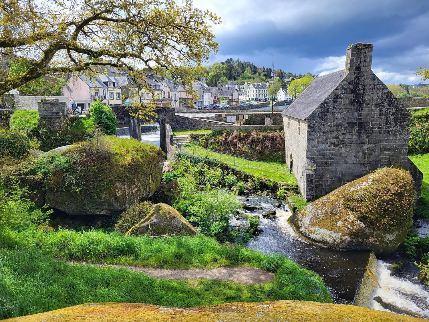 Fontaine Blanche River View, Large Patio & Garden In Central Brittany With Starlink Wifi Treffrin Zewnętrze zdjęcie